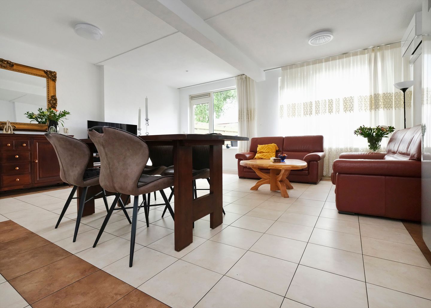 Photo 4 of Averkamplaan 34