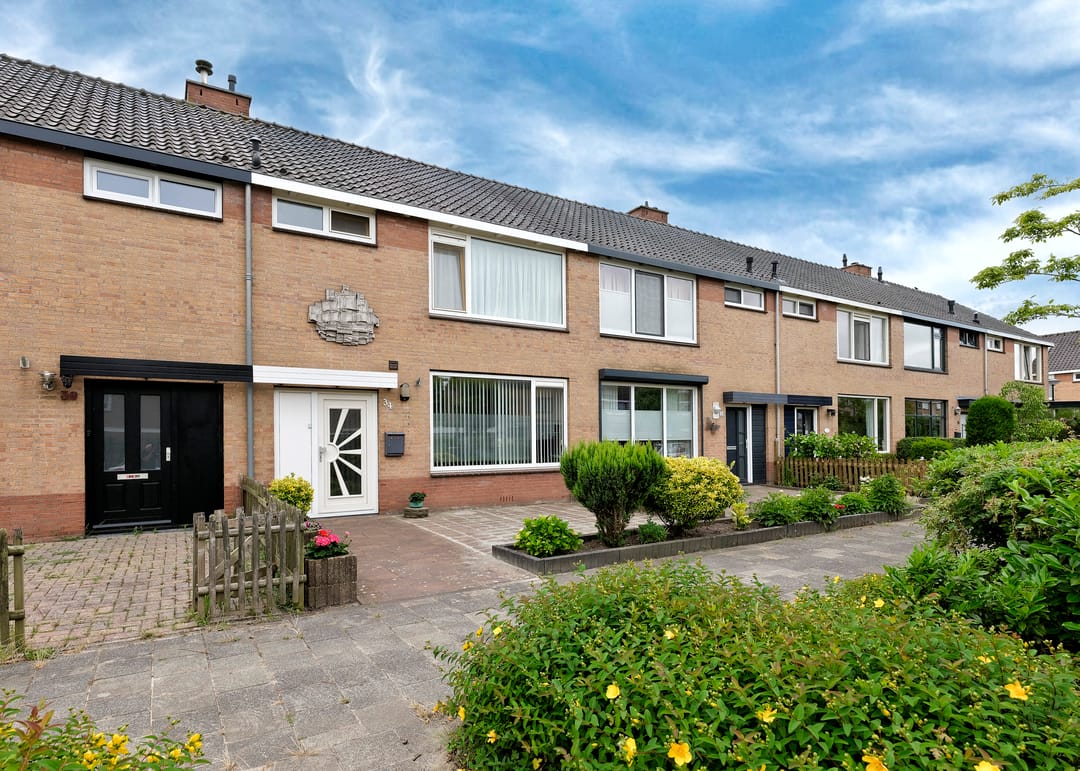 Photo 2 of Averkamplaan 34