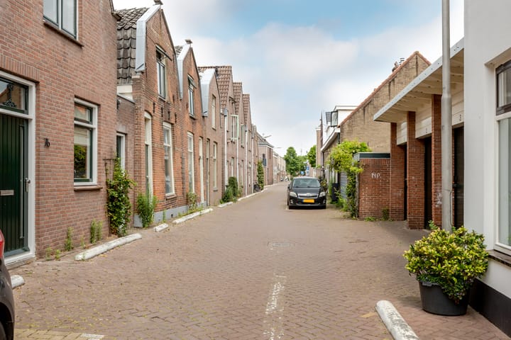 Foto 32 van Havenstraatse Wal 27