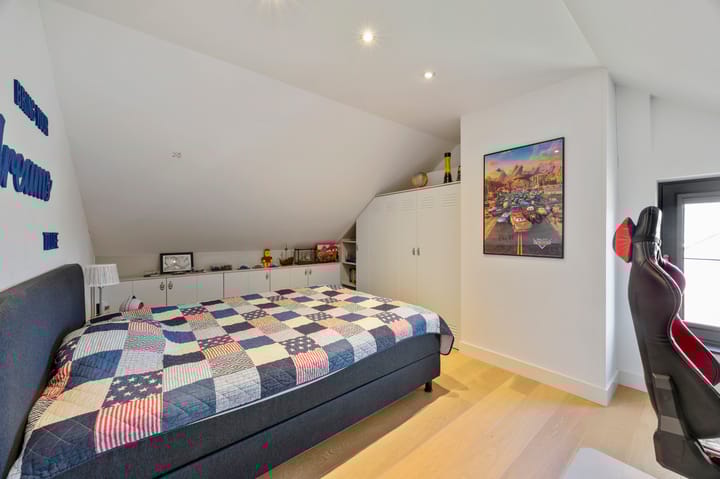 Photo 59 of Julianastraat 26