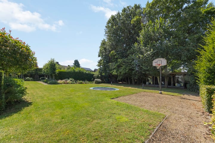 Photo 63 of Julianastraat 26