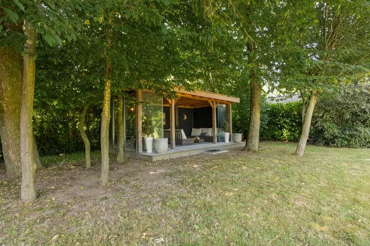 Photo 66 of Julianastraat 26