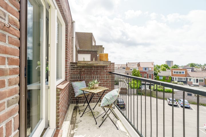 Photo 5 of Zuider Buiten Spaarne 42-F