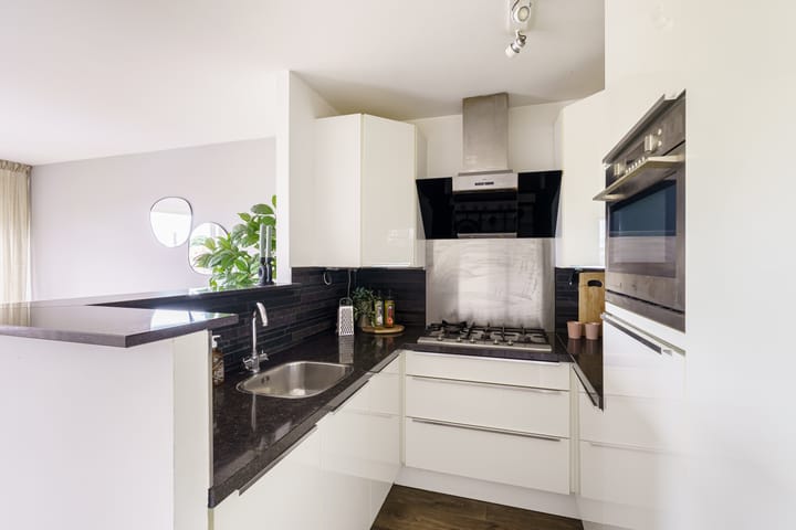 Photo 10 of Zuider Buiten Spaarne 42-F