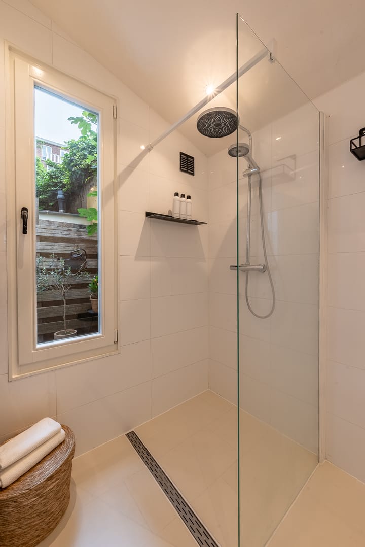 Foto 13 van Frederiksstraat 13-H