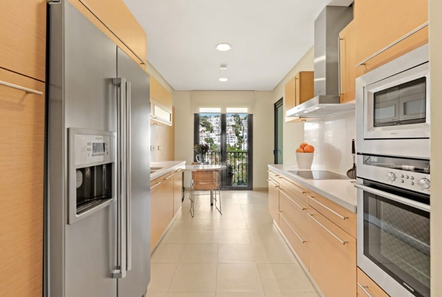 Foto 7 van Avenida Tomas Pascual 47