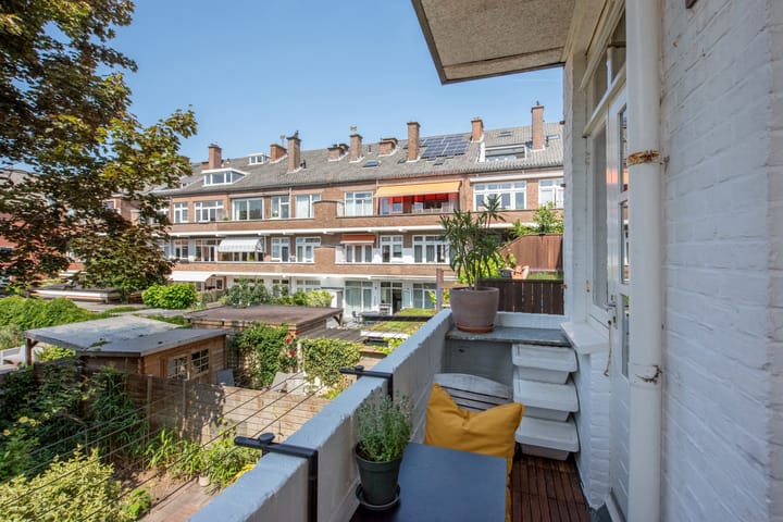 Photo 20 of Morelstraat 9