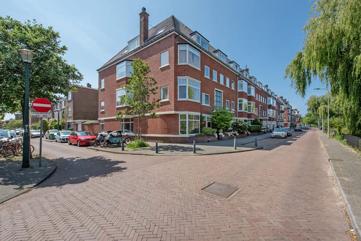 Photo 25 of Morelstraat 9