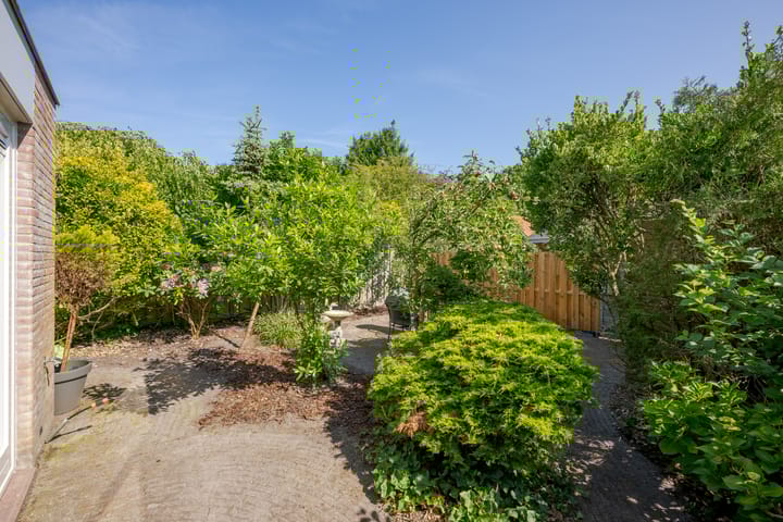 Photo 32 of Sixlaan 51