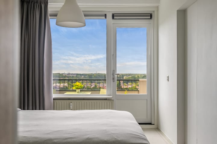 Foto 19 van Westelijk Halfrond 211-A