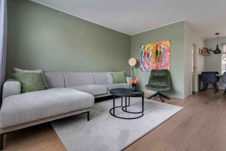 Photo 16 of Prins Bernhardstraat 28