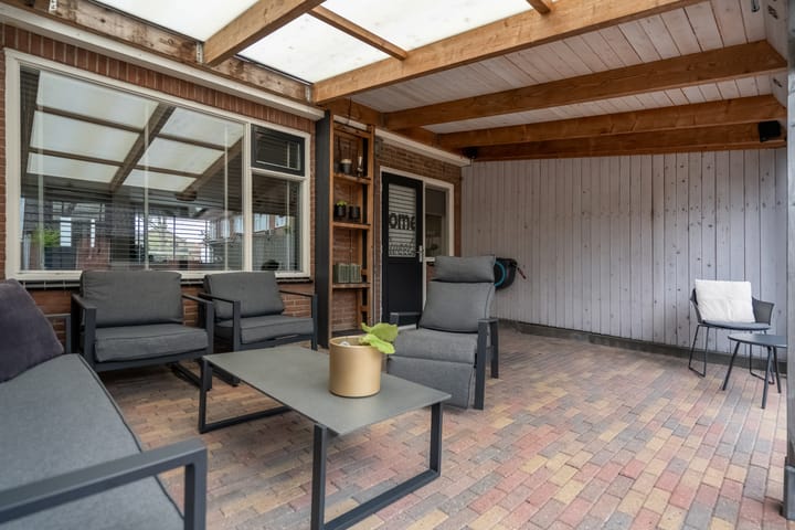 Photo 23 of Prins Bernhardstraat 28