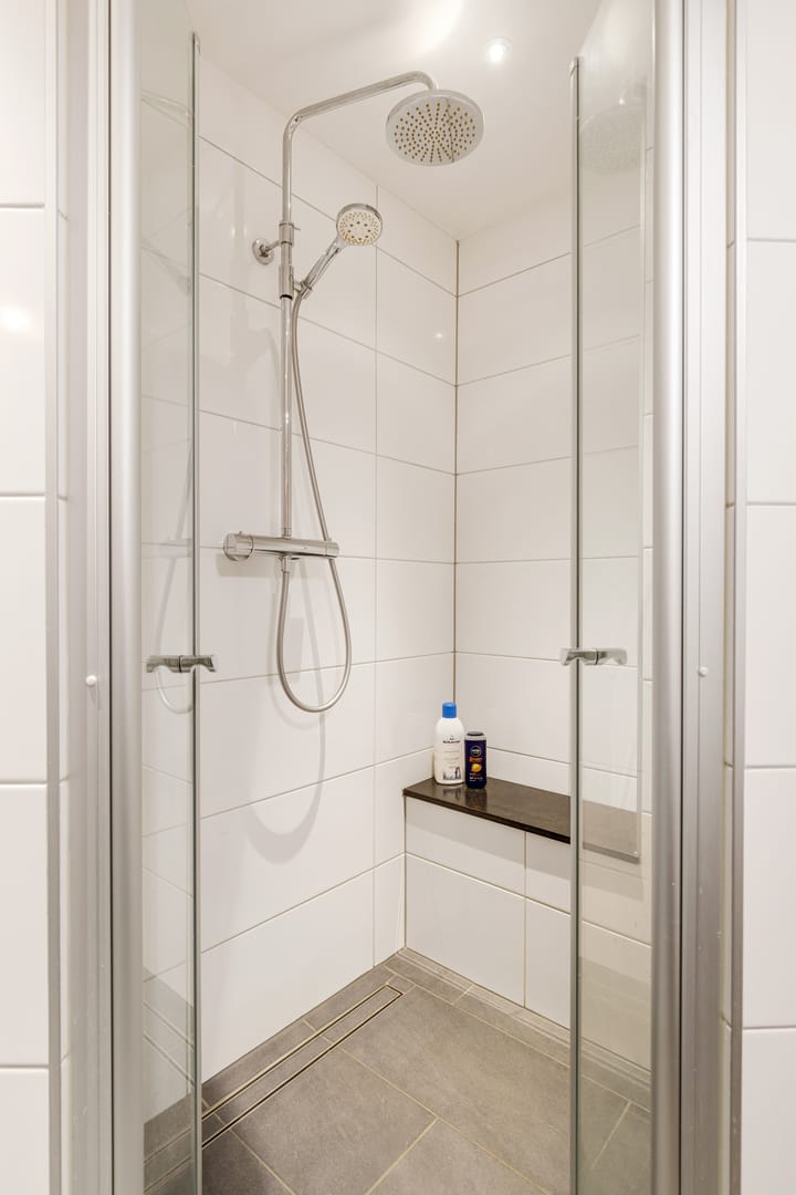 Foto 25 van Zwanebloem 7