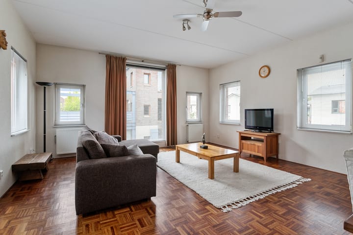 Foto 8 van Mazureplantsoen 2