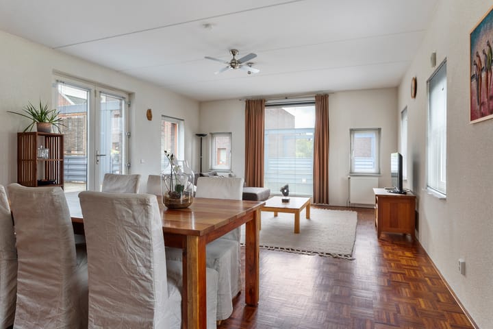 Foto 11 van Mazureplantsoen 2