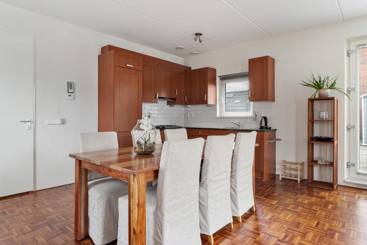 Foto 13 van Mazureplantsoen 2