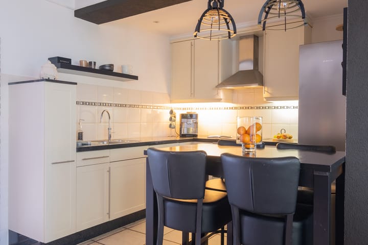 Photo 13 of Bilderdijkstraat 61