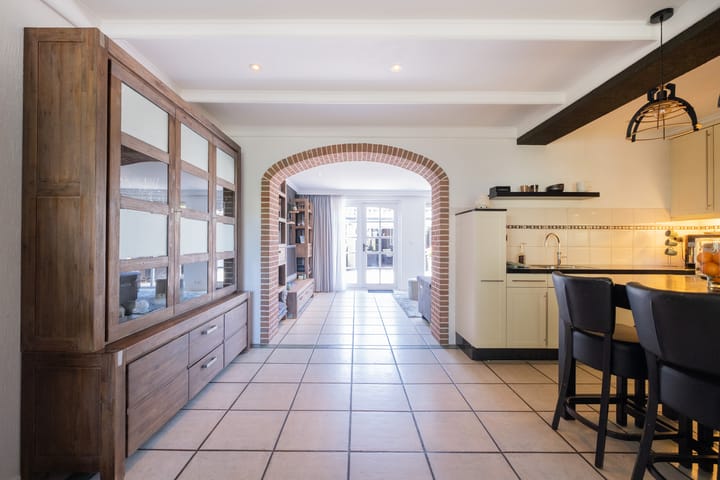 Photo 12 of Bilderdijkstraat 61