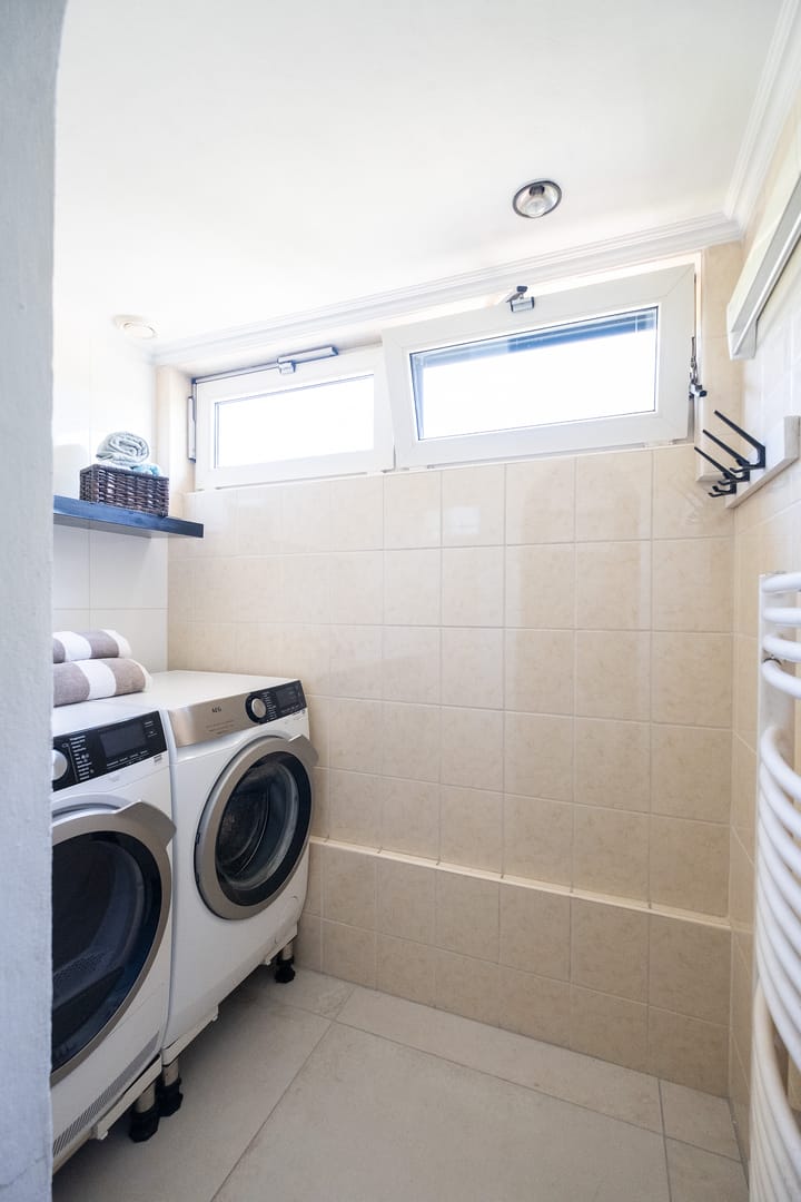 Photo 25 of Bilderdijkstraat 61