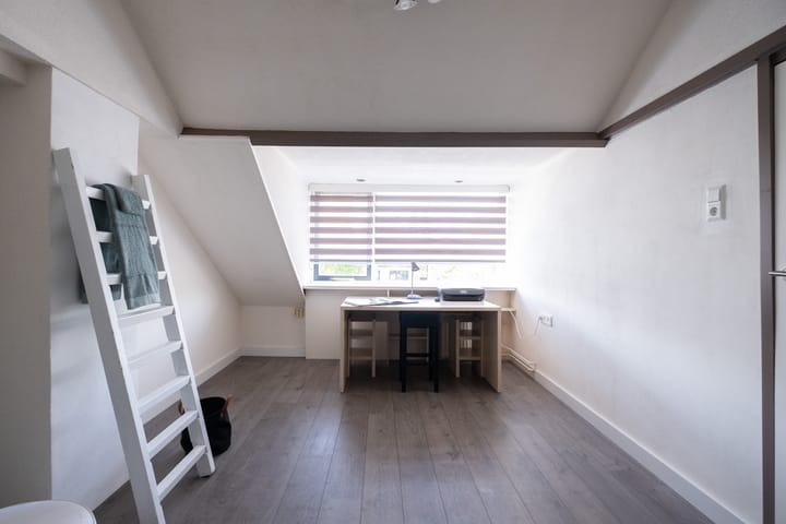 Photo 28 of Bilderdijkstraat 61