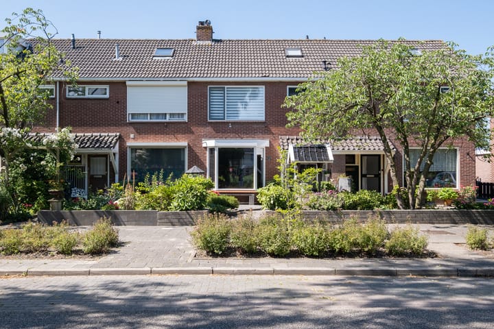 Photo 42 of Bilderdijkstraat 61