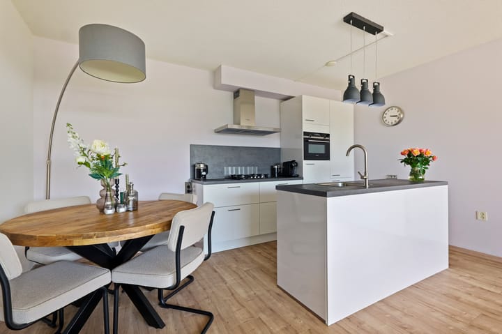 Foto 10 van Madridplantsoen 145