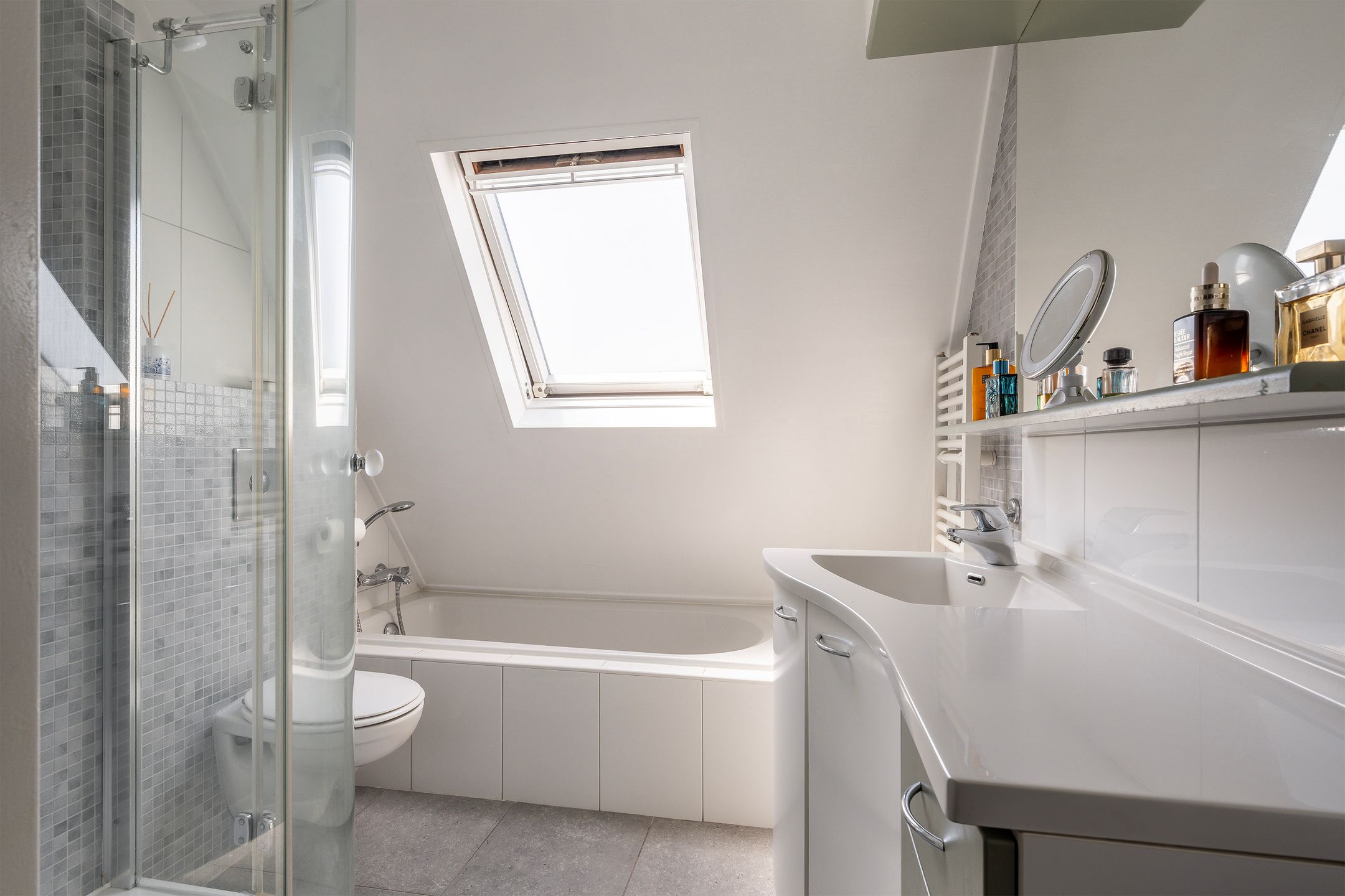 Foto 27 van Priorindreef 18