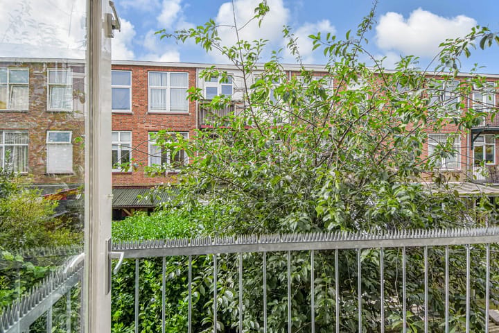 Foto 25 van Rhododendronstraat 90