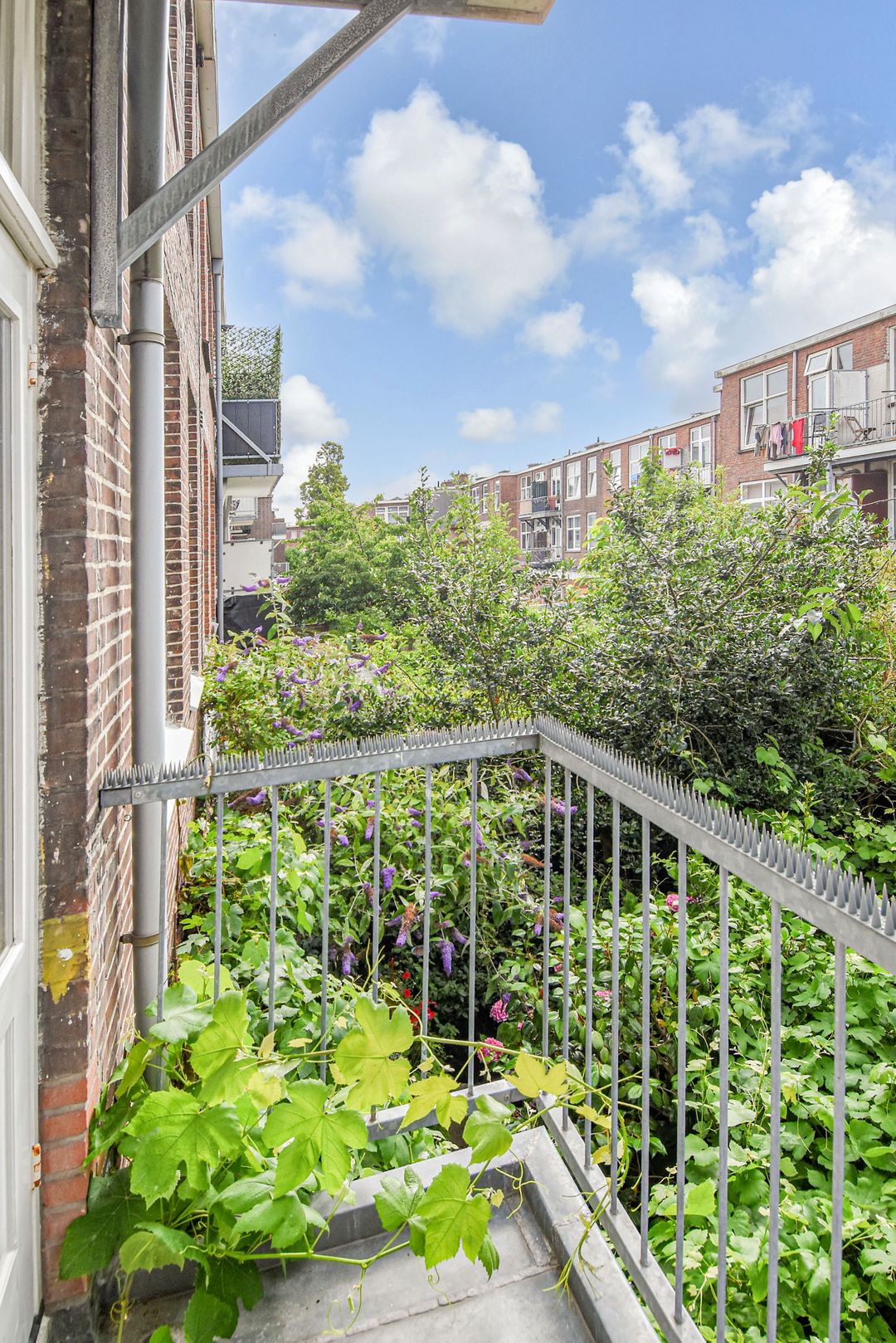 Foto 26 van Rhododendronstraat 90