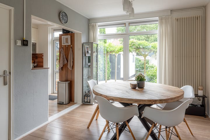 Foto 15 van Dennenstraat 102