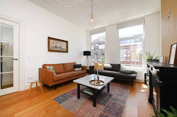 Photo 8 of Obrechtstraat 281