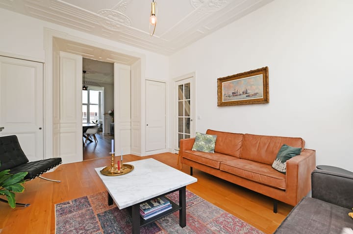 Photo 9 of Obrechtstraat 281