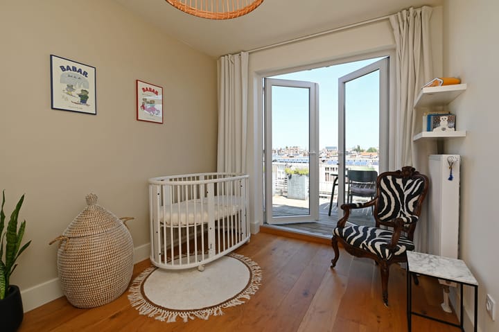 Photo 31 of Obrechtstraat 281