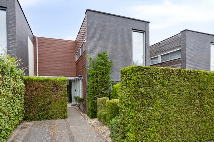 Foto 26 van Hans Lodeizenstraat 64