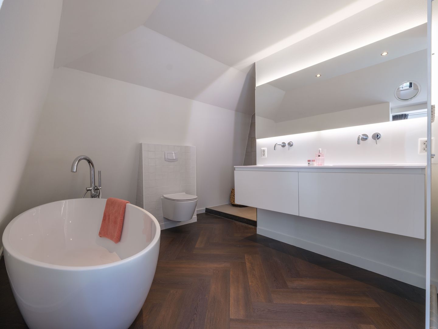 Photo 29 of De Dellen 42