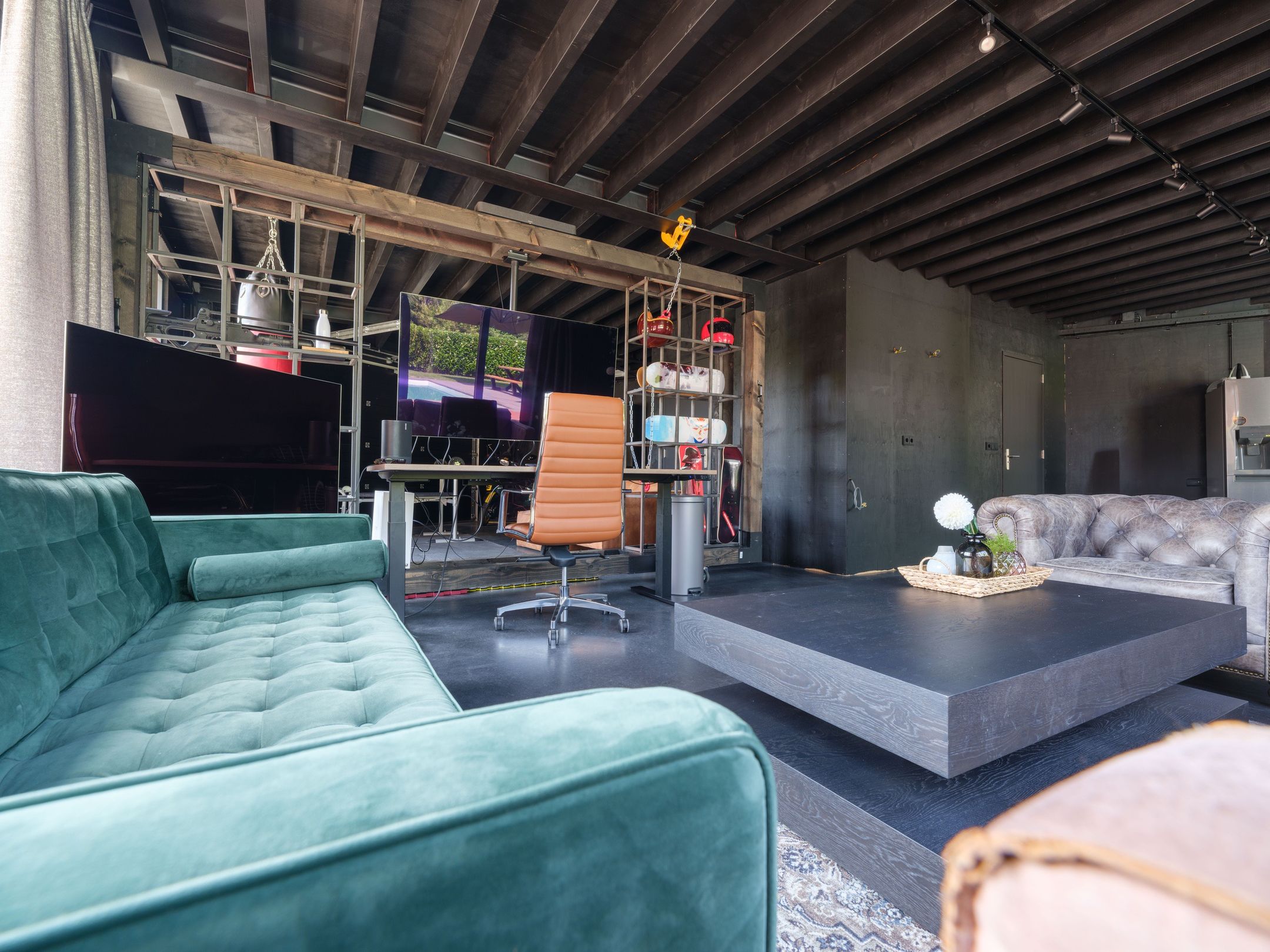 Photo 54 of De Dellen 42