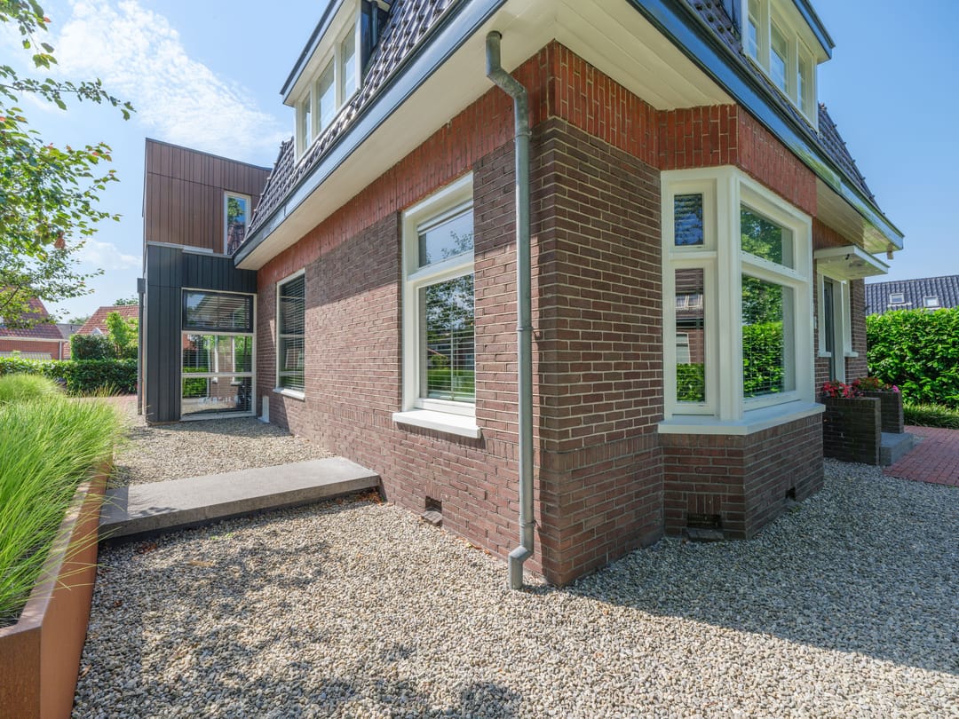 Photo 61 of De Dellen 42