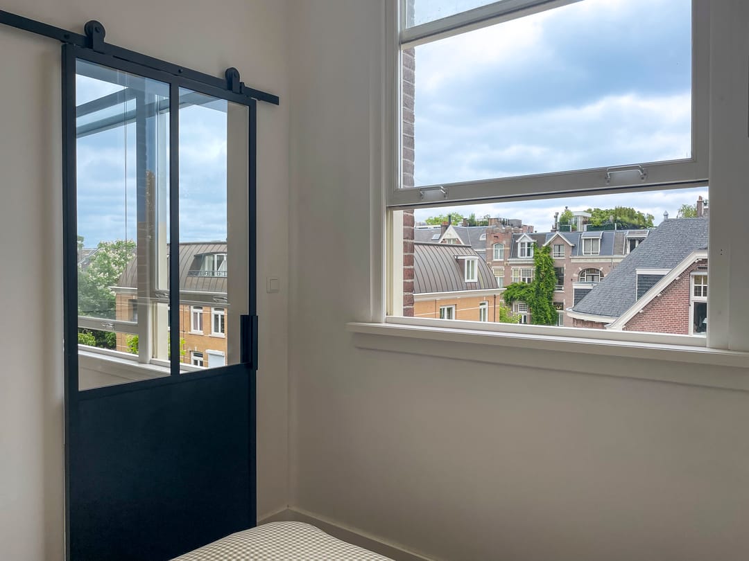 Photo 8 of Koninginneweg 134-2A