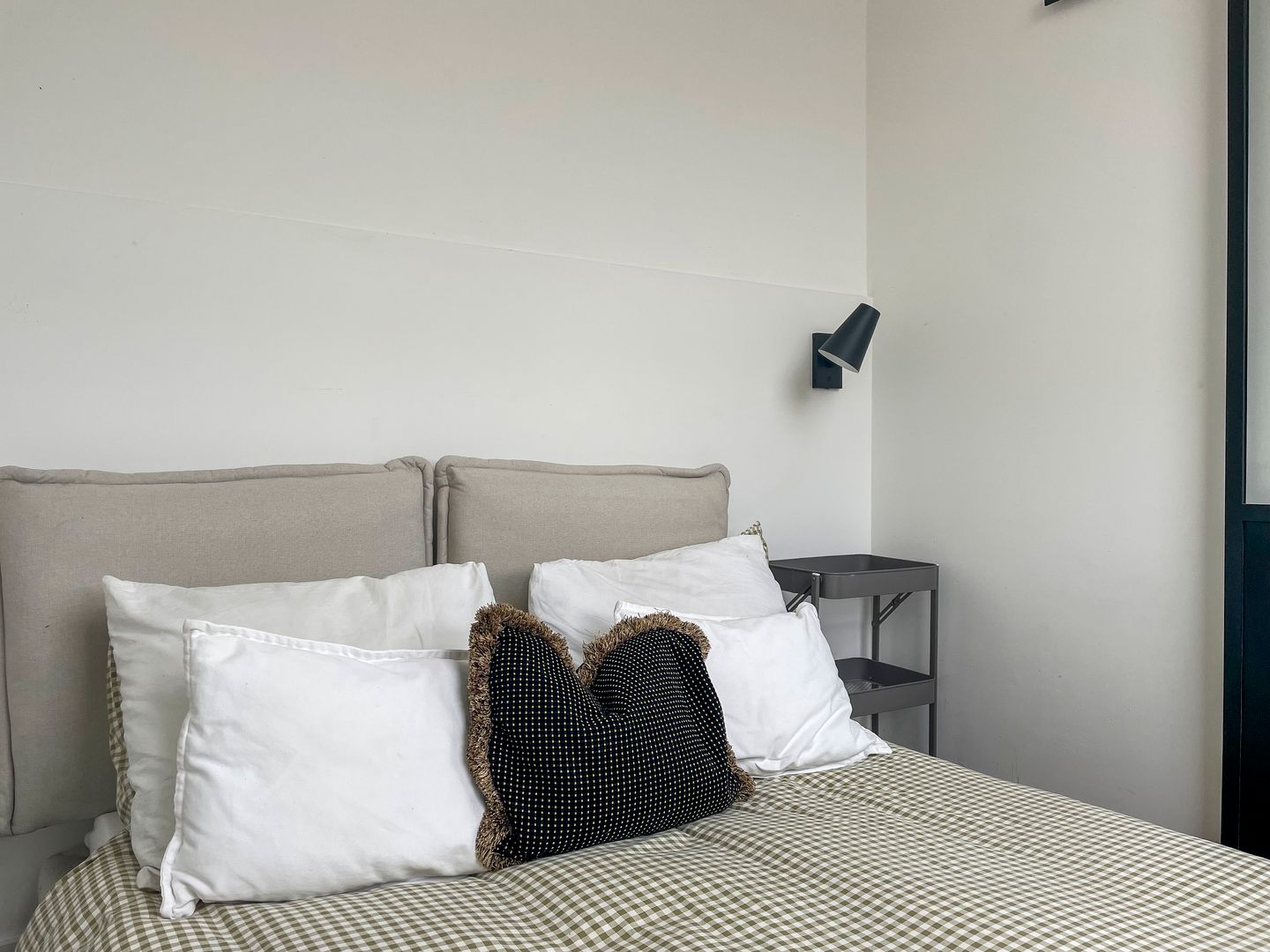 Photo 10 of Koninginneweg 134-2A