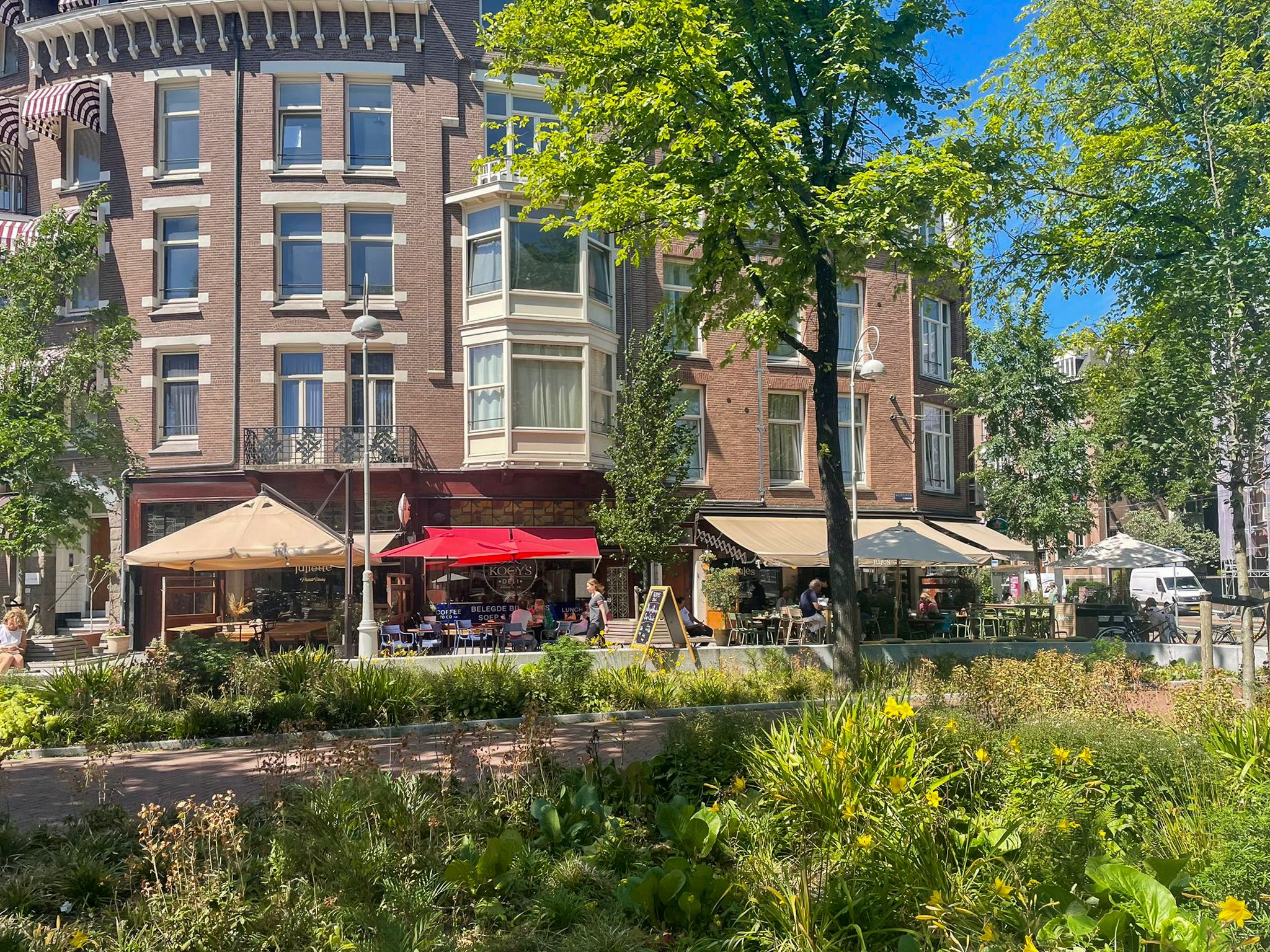 Photo 15 of Koninginneweg 134-2A