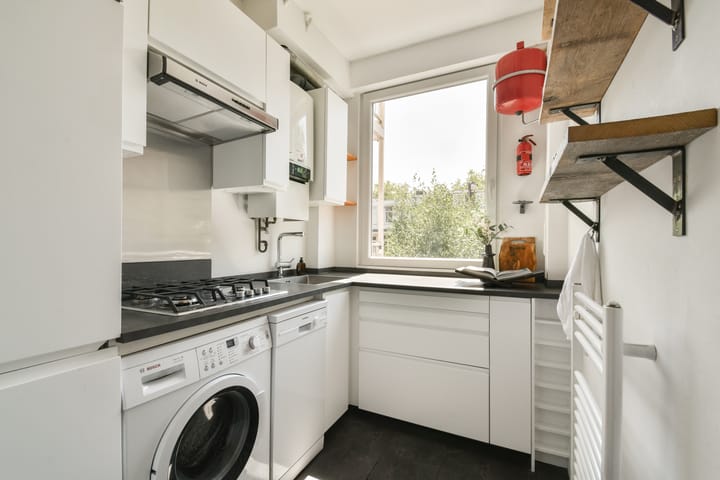 Photo 10 of Eerste Jan van der Heijdenstraat 124-2