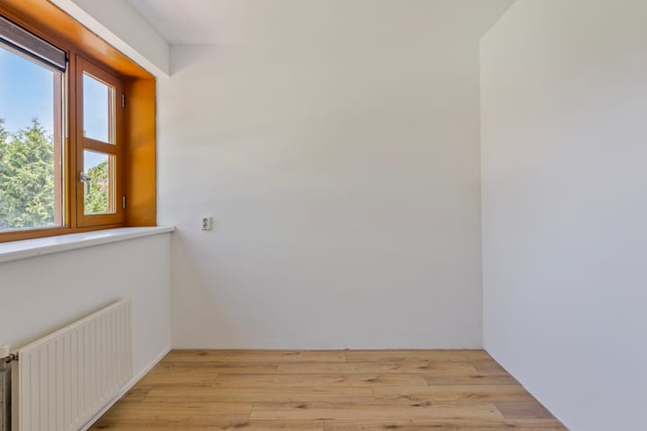 Foto 12 van Azaleastraat 5