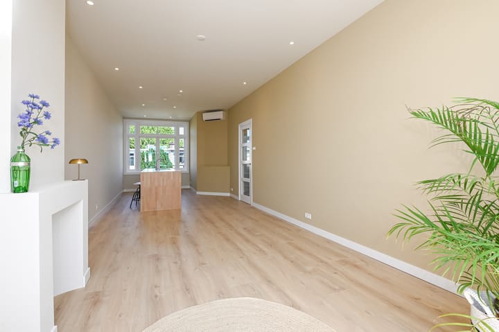 Foto 13 van Velpsestraat 241