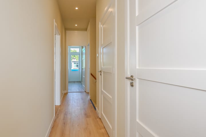 Foto 30 van Velpsestraat 241