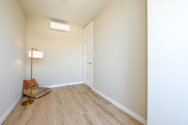 Foto 36 van Velpsestraat 241