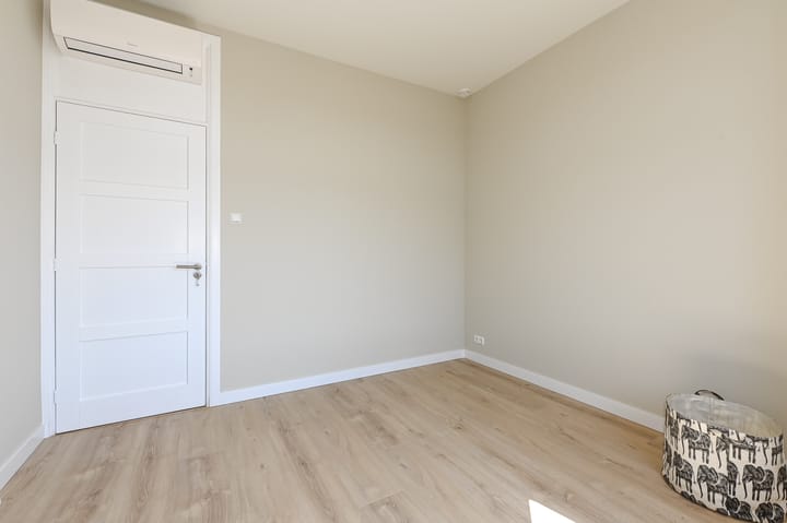 Foto 43 van Velpsestraat 241