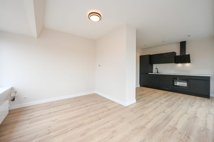 Foto 4 van Ledeganckplein 29-A