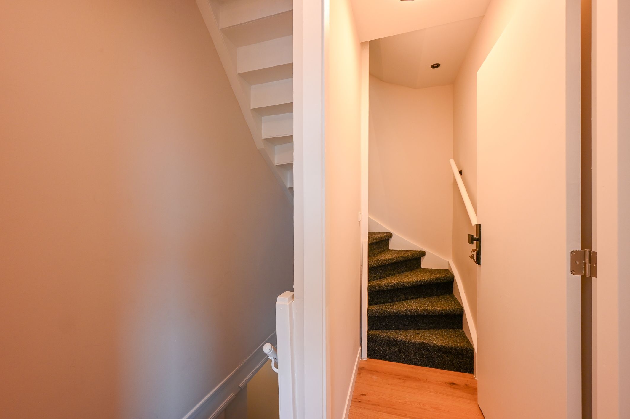 Photo 18 of Ledeganckplein 29-A