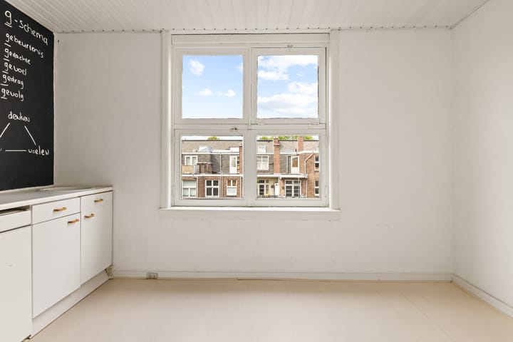 Foto 28 van Deurloostraat 58-1