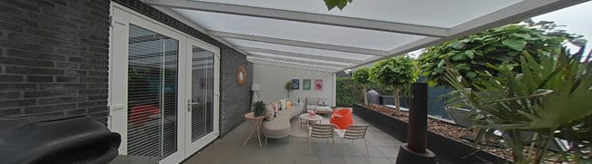 Achtertuin